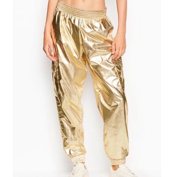 Victoria's Secret Pants - Metallic gold cargo jogging pants